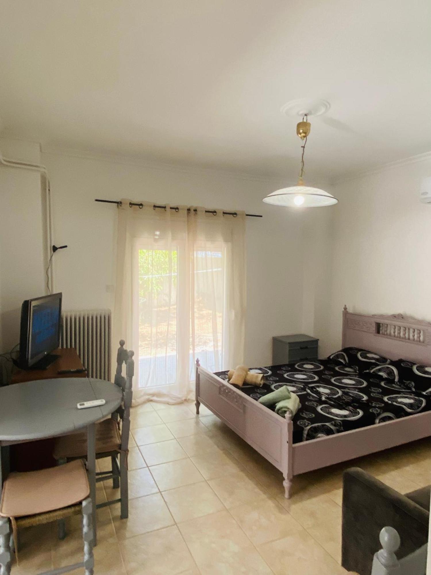 Apartment Kalamaki Philoxenia Athens